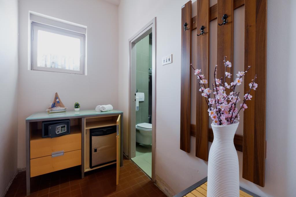 Hotel Bip Budua Esterno foto